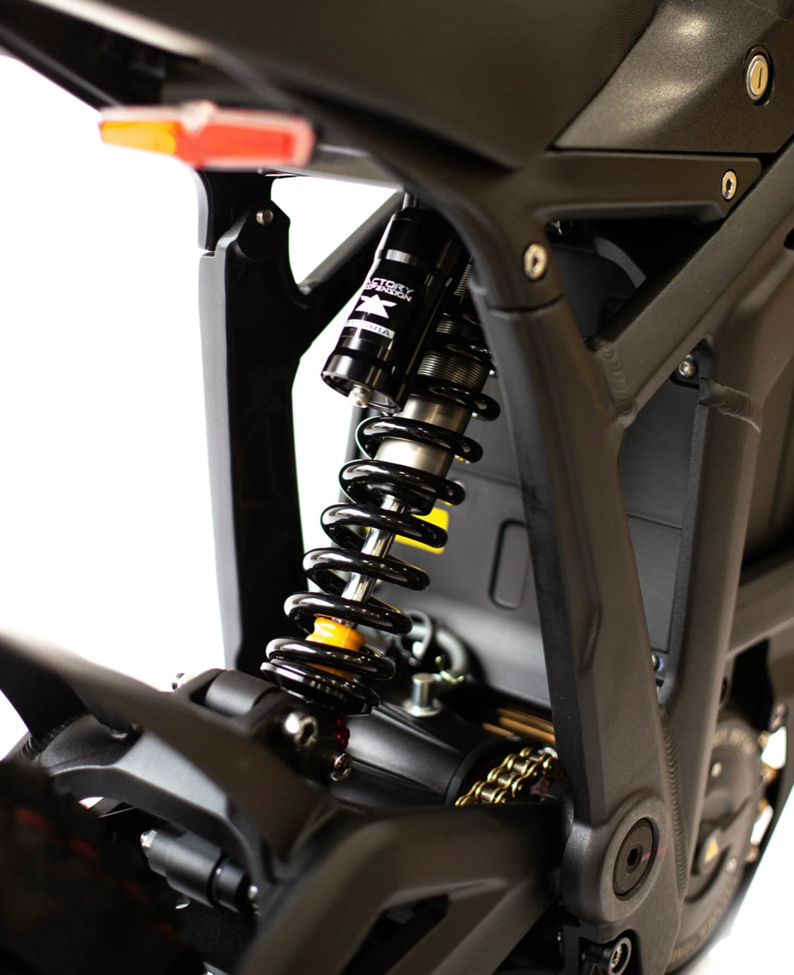 Motocross électrique 8000W crête | Talaria Sting R MX | 96km d’autonomie | Batterie 60V 45Ah