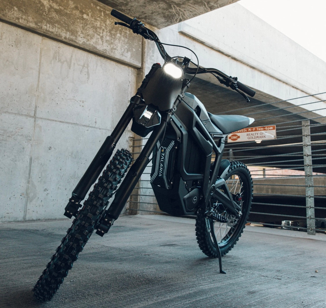 Motocross électrique 8000W crête | Talaria Sting R MX | 96km d’autonomie | Batterie 60V 45Ah